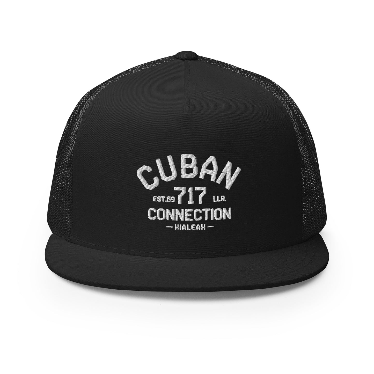 Clásico White Embroidered Logo Trucker Cap