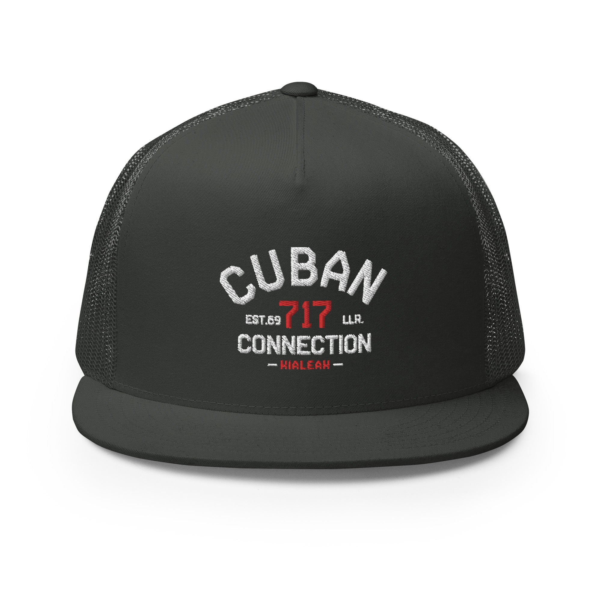 Clásico White & Red Embroidered Logo Trucker Cap