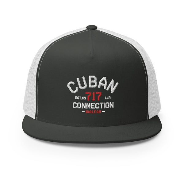 Clásico White & Red Embroidered Logo Trucker Cap