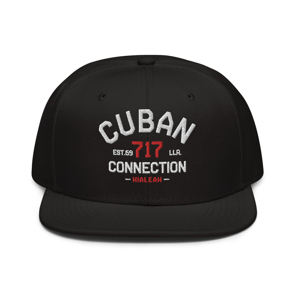 Clásico White & Red Embroidered Logo Snapback Hat