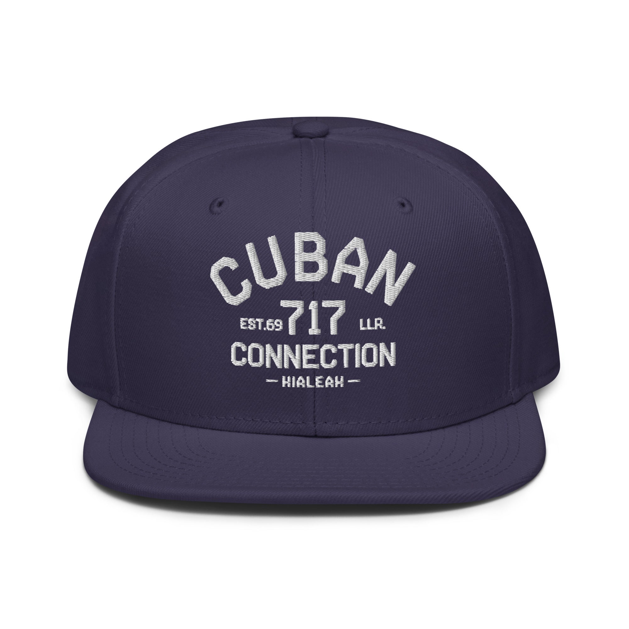 Clásico White Embroidered Logo Snapback Hat