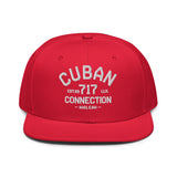 Clásico White Embroidered Logo Snapback Hat